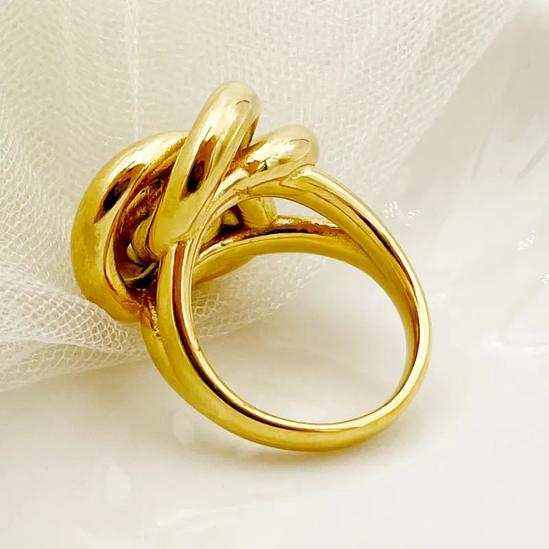 Cecilia Nudo Ring